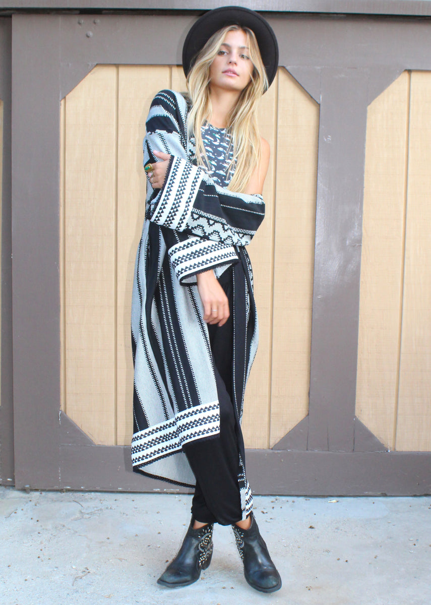 Wanderlust Robe in Black & White - Yoga Clothing by Daughters of Culture