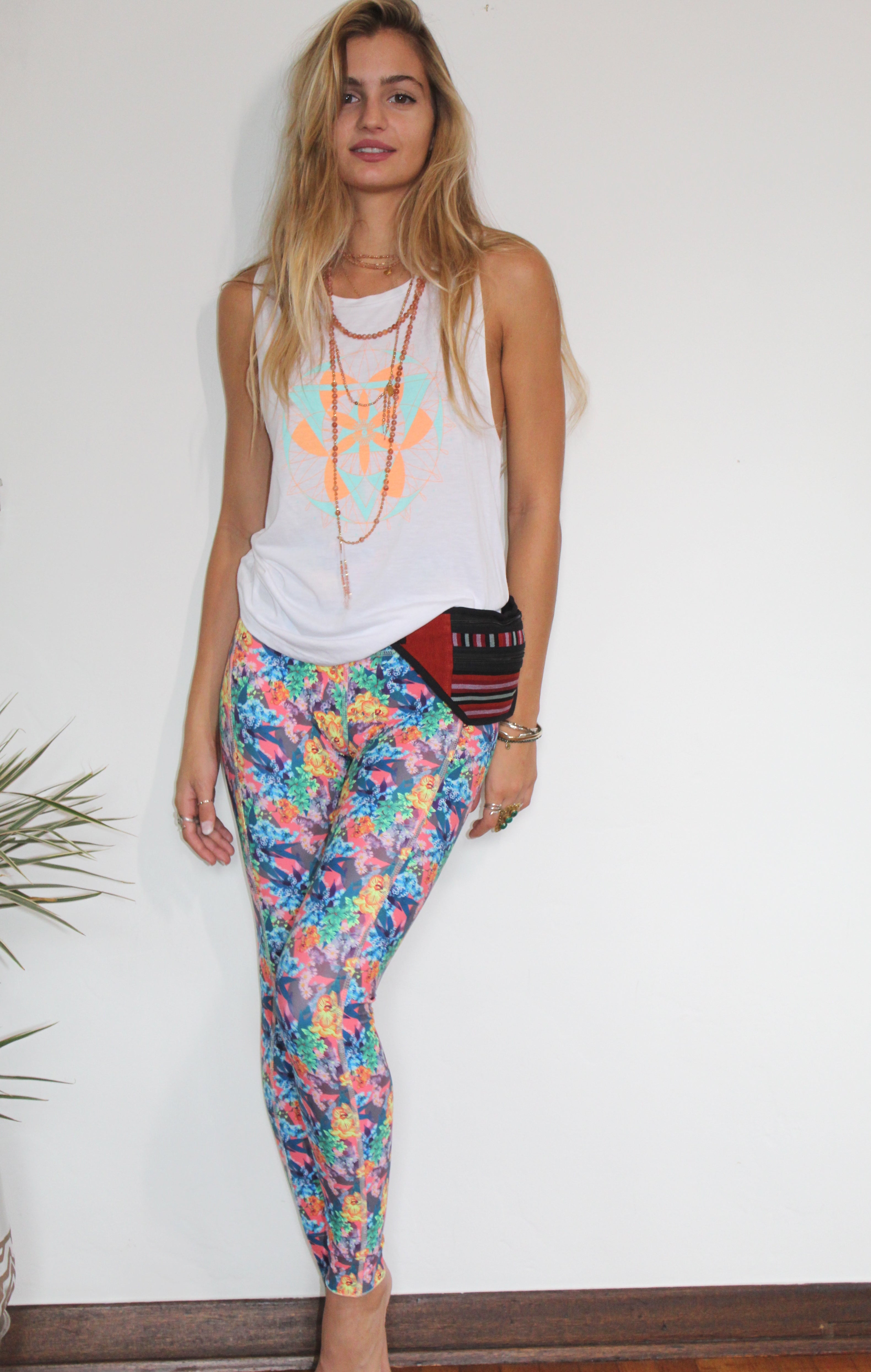 lily white leggings Chakra Lily Divine Legging