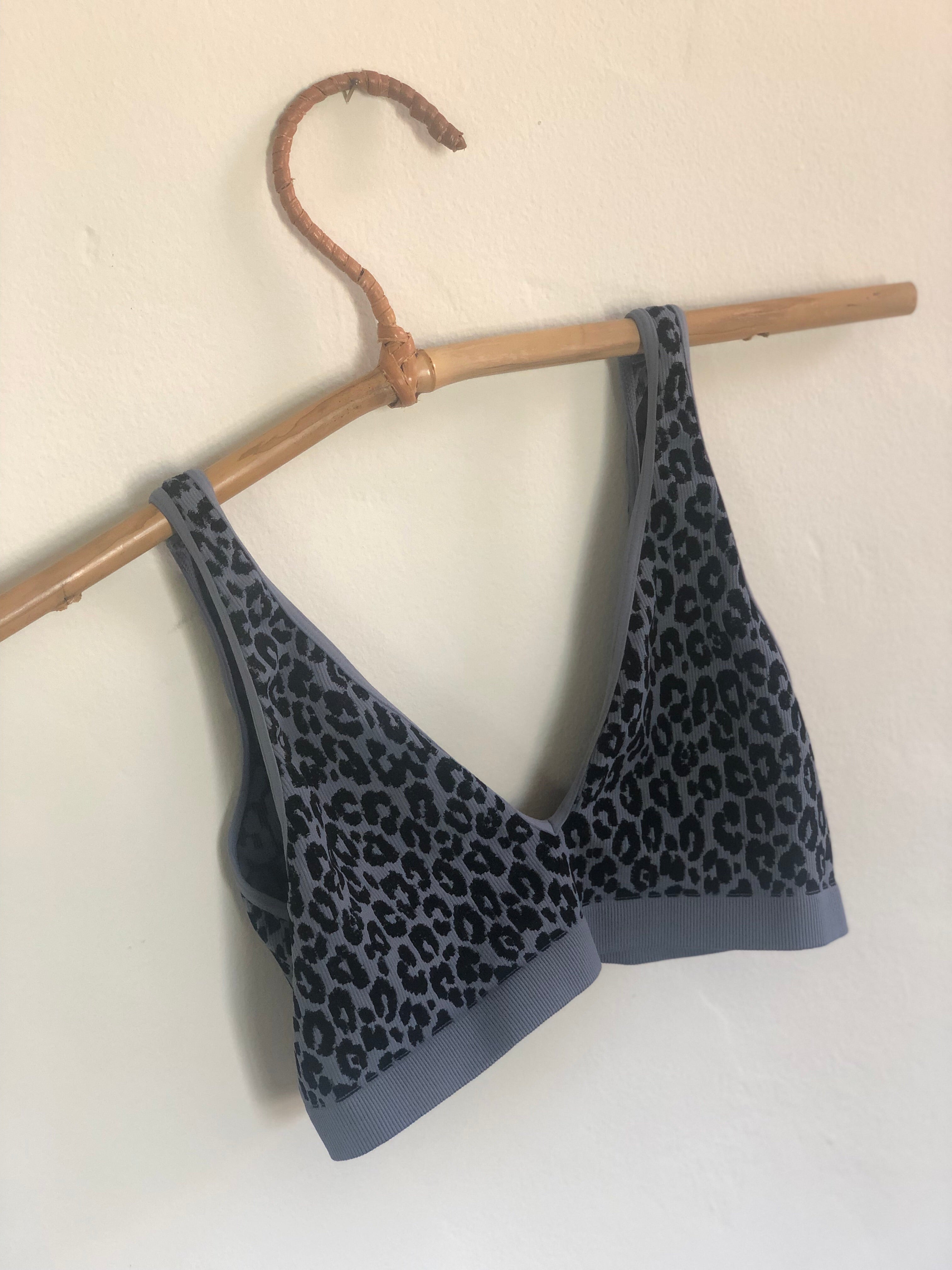 Leopard Seamless Bra - Yoga Clothing by Daughters of Culture